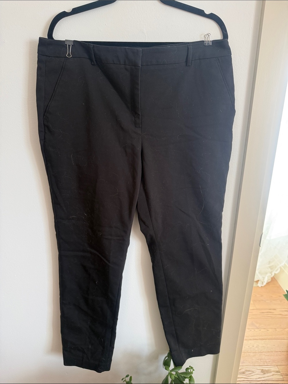 RW & CO “Curvy” Slim Leg Black Pants